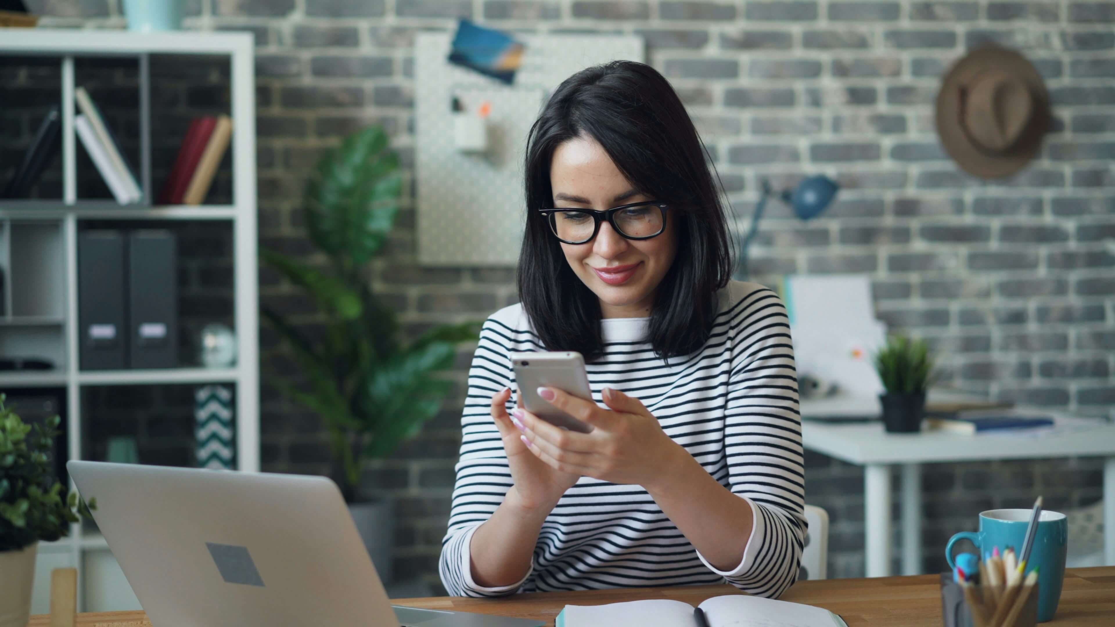 Agent immobilier en télétravail